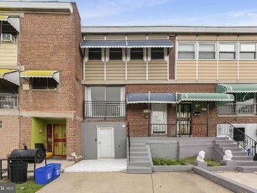 6825 LINDBERGH BOULEVARD, PHILADELPHIA, PA 19142