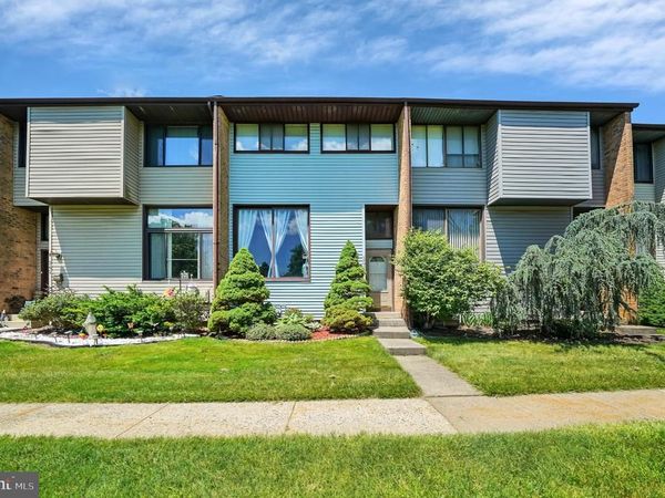 363 IVERSON PLACE, HIGHTSTOWN, NJ 08520