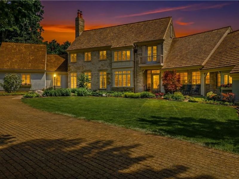 8830 Stone Ridge Drive SE, Warren, OH 44484 Photo 17