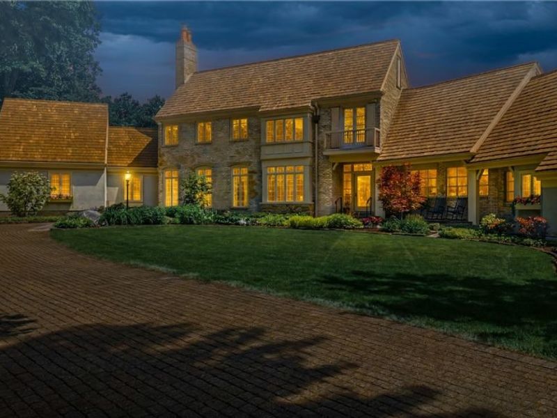 8830 Stone Ridge Drive SE, Warren, OH 44484 Photo 18