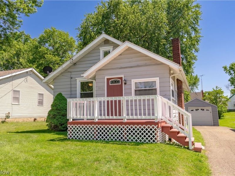 3102 25th Street SE, Canton, OH 44707 Photo 1