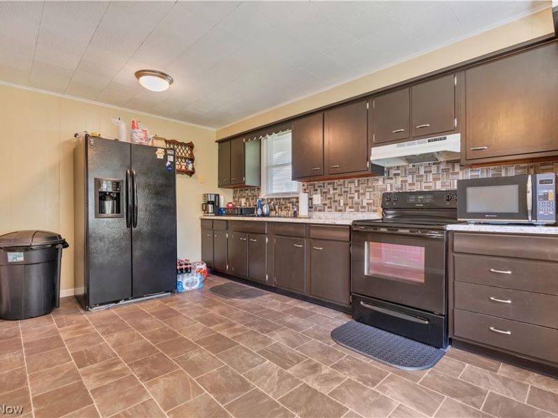 3102 25th Street SE, Canton, OH 44707 Photo 13