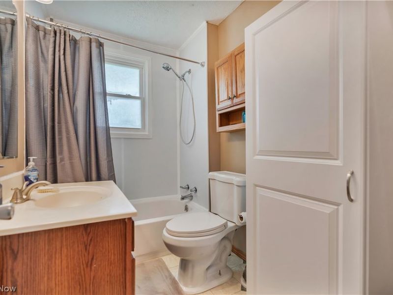 3102 25th Street SE, Canton, OH 44707 Photo 15
