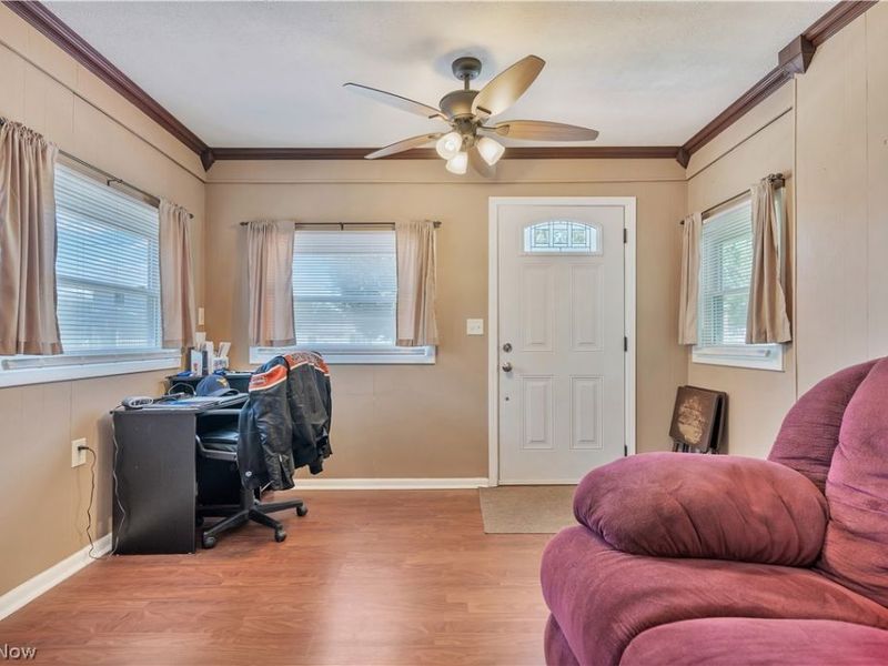 3102 25th Street SE, Canton, OH 44707 Photo 4