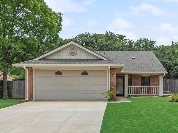 2904 Weston Drive , Denton, TX 76209