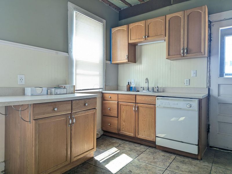 129 Hampton Place , Springfield, OH 45504 Photo 9