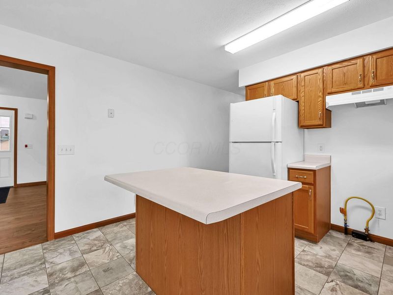 650 Pleasant Grove Road, Zanesville, OH 43701 Photo 11