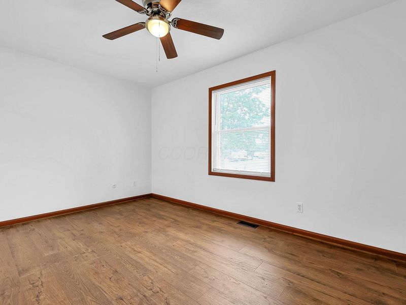 650 Pleasant Grove Road, Zanesville, OH 43701 Photo 17