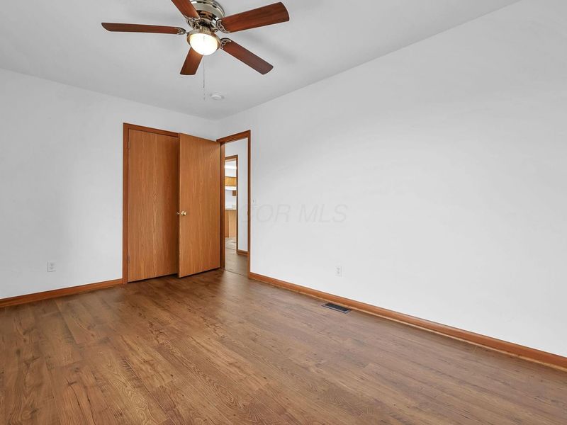 650 Pleasant Grove Road, Zanesville, OH 43701 Photo 18