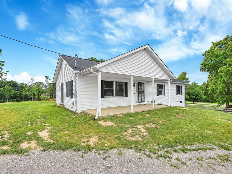 650 Pleasant Grove Road, Zanesville, OH 43701 Photo 3