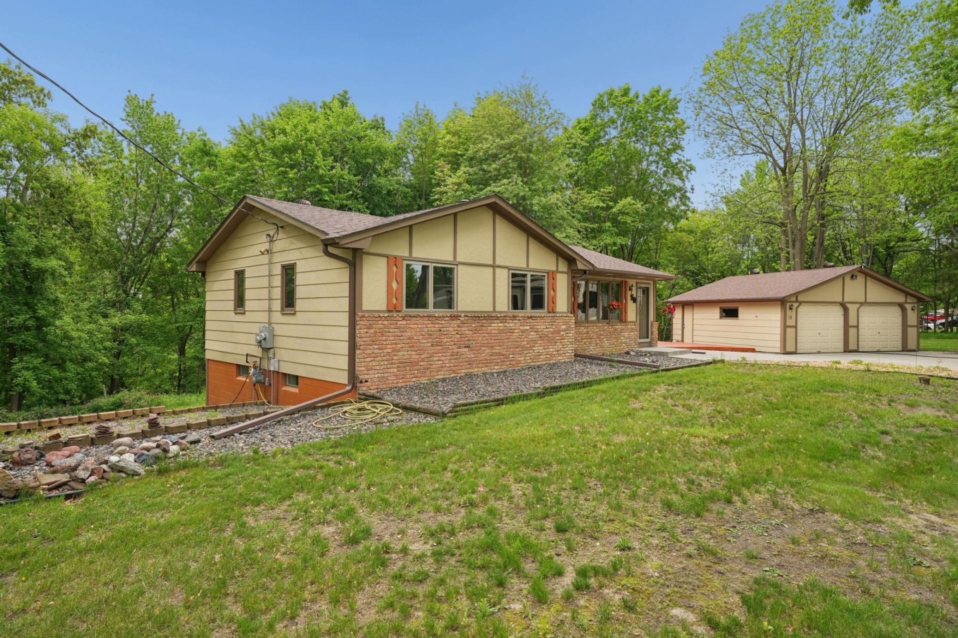 50 210th Lane NW, Cedar, MN 55011