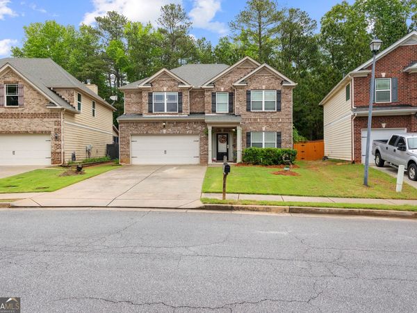 12 Seville Court, Newnan, GA 30263