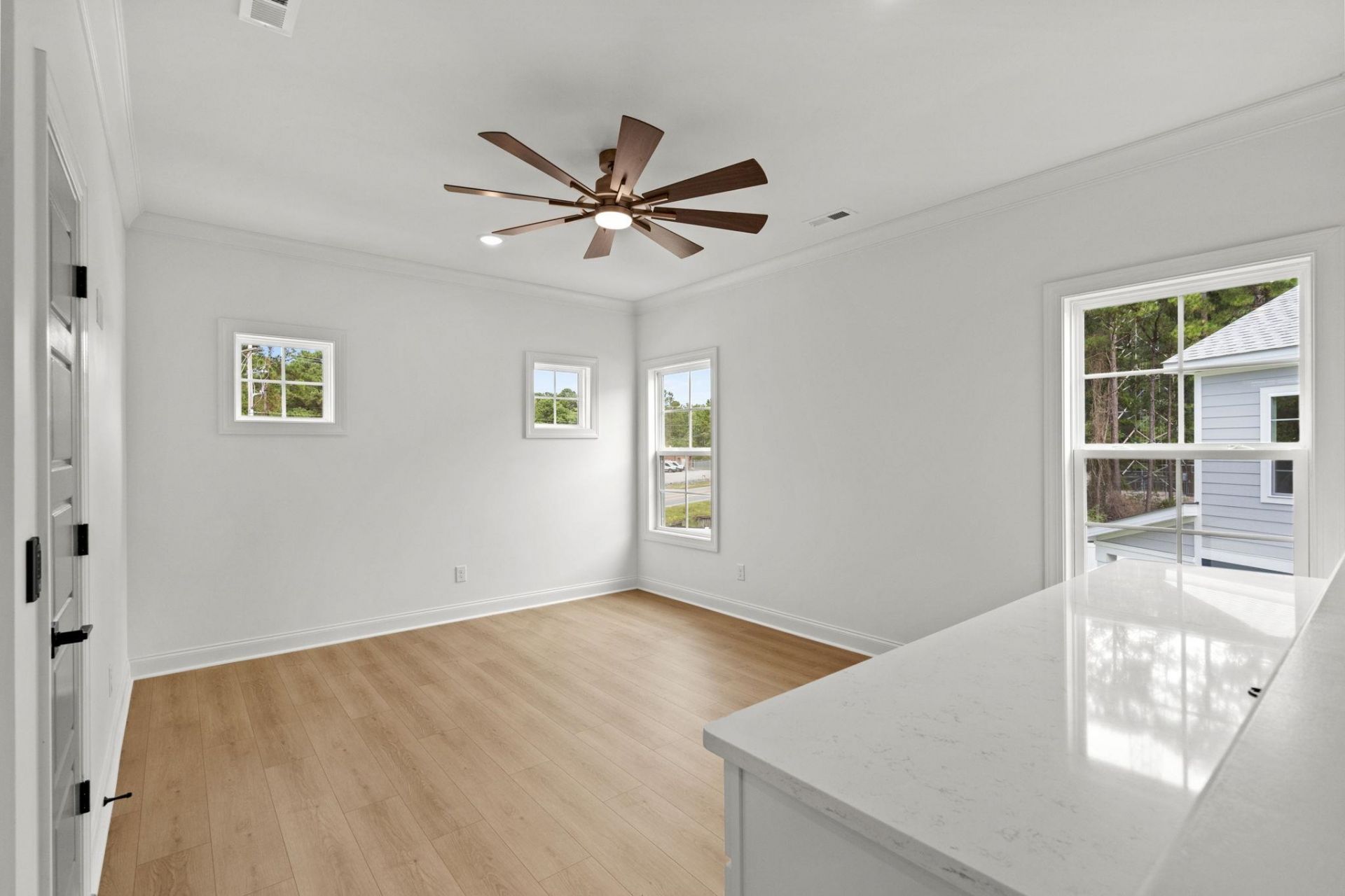 160 Arbor Ridge Circle  Photo 25