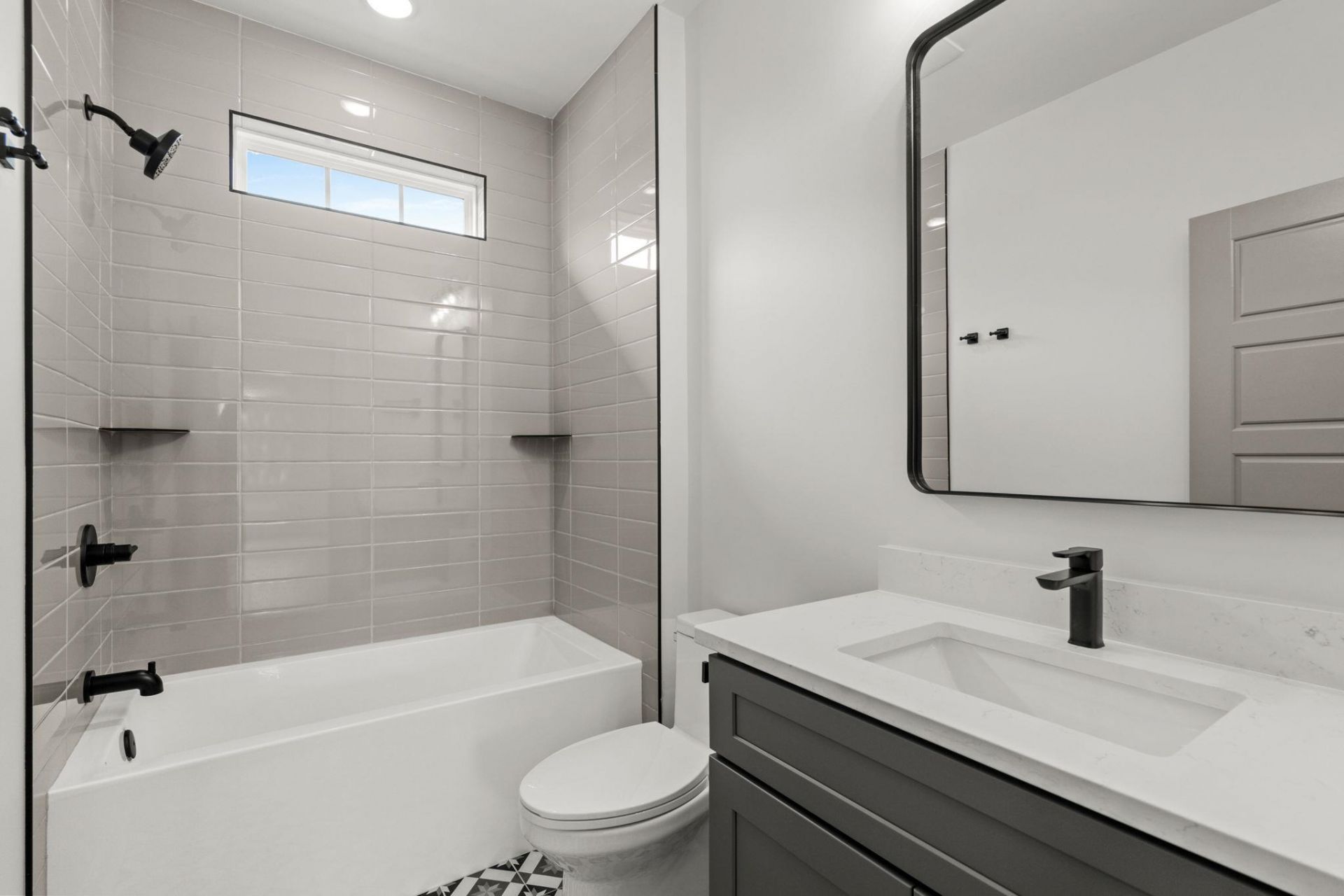 160 Arbor Ridge Circle  Photo 33