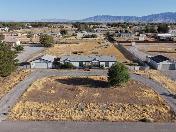 2321 Guinn Court , Pahrump, NV 89060