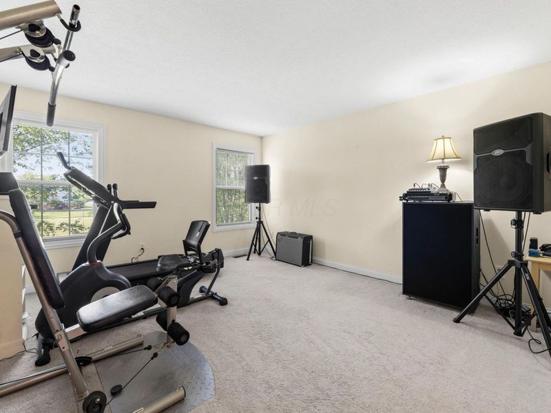 2916 Pebble Drive, Lewis Center, OH 43035 Photo 43