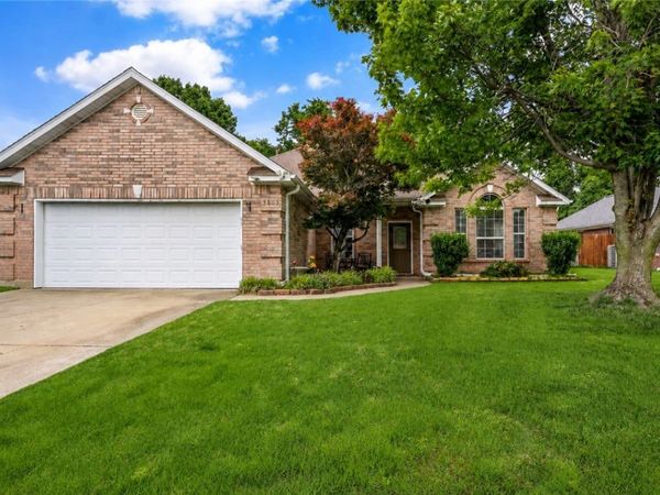 3803 SE 5th Street , Bentonville, AR 72712
