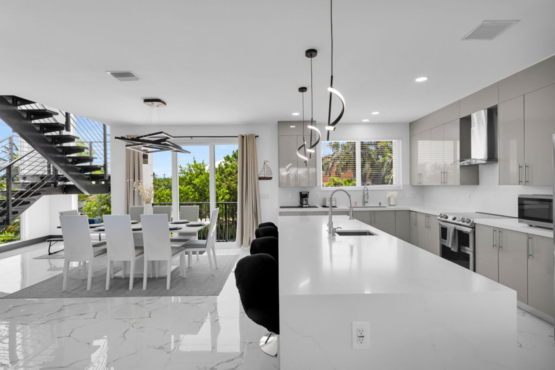 835 Copa D Oro, Marathon, FL 33050 Photo