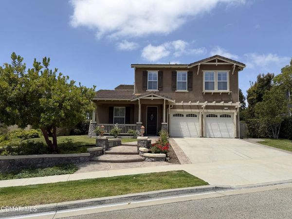 11 Via Monte, Newbury Park, CA 91320