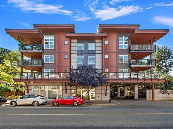 2717 Peatt Rd, Unit #304, Langford, BC V9B 3V2