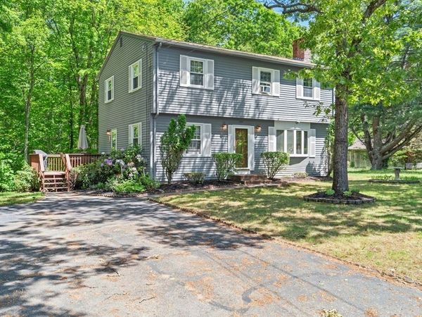 224 Perryville Rd, Rehoboth, MA 02769