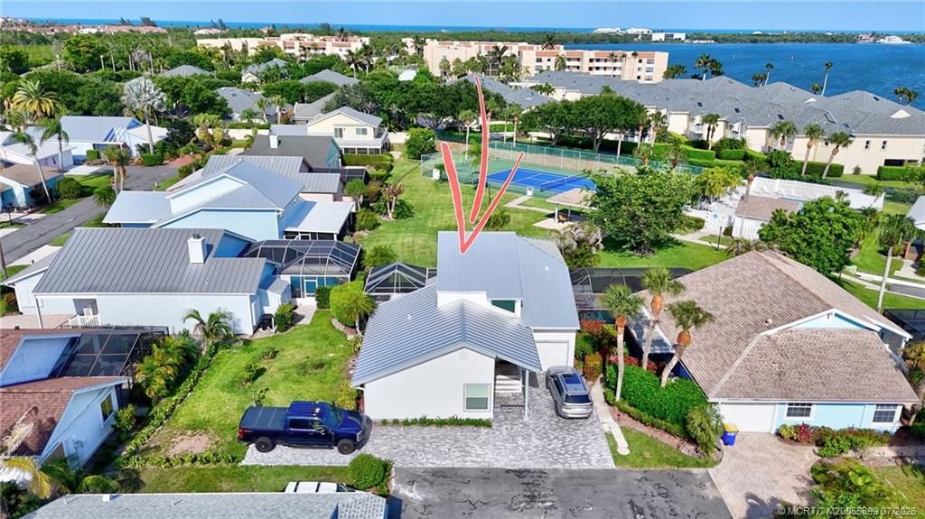4061 NE Breakwater Drive, Jensen Beach, FL 34957 Photo