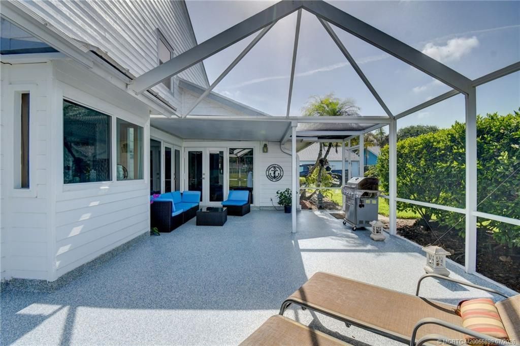4061 NE Breakwater Drive, Jensen Beach, FL 34957 Photo