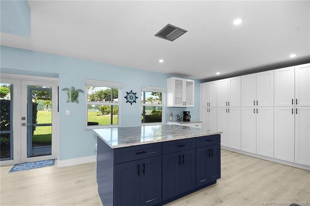 4061 NE Breakwater Drive, Jensen Beach, FL 34957 Photo