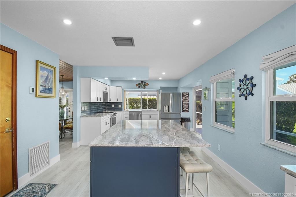 4061 NE Breakwater Drive, Jensen Beach, FL 34957 Photo