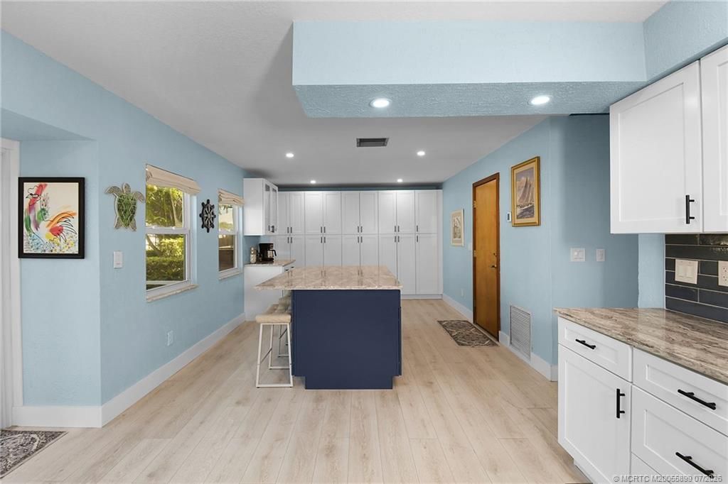 4061 NE Breakwater Drive, Jensen Beach, FL 34957 Photo