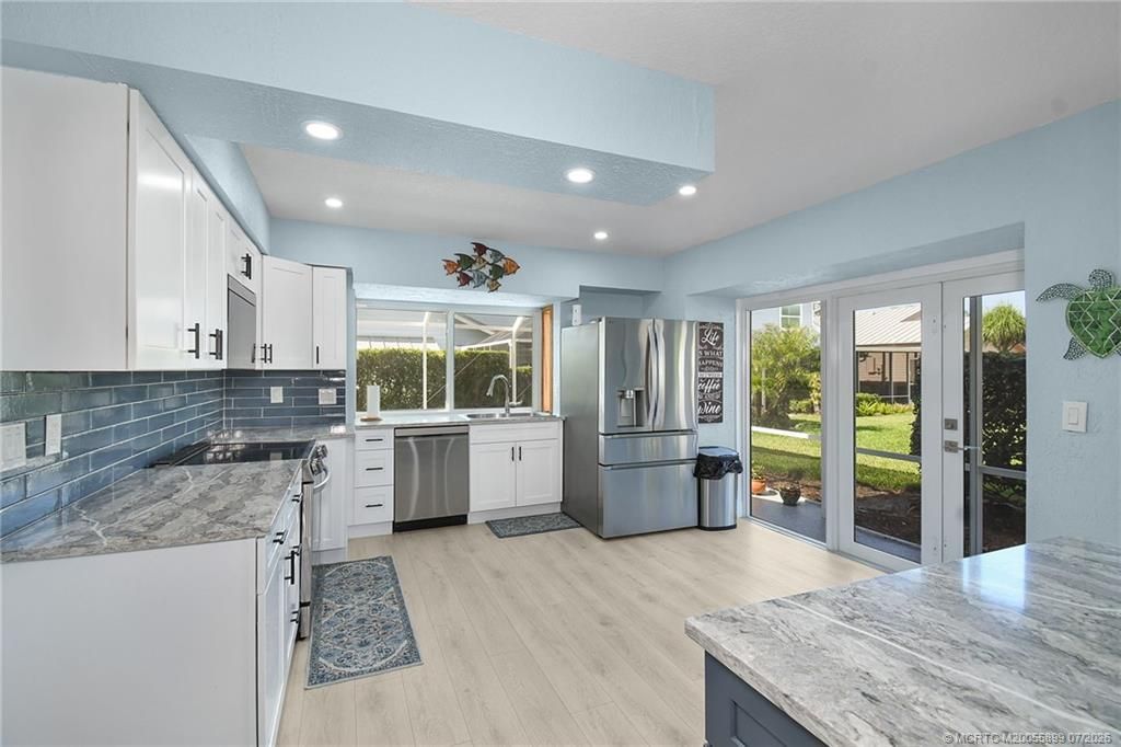 4061 NE Breakwater Drive, Jensen Beach, FL 34957 Photo