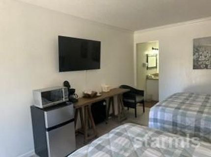 932 Poplar Street, South Lake Tahoe, CA 96150 Photo
