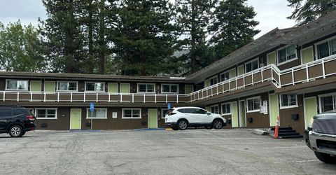 932 Poplar Street, South Lake Tahoe, CA 96150 Photo