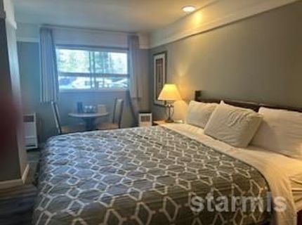 932 Poplar Street, South Lake Tahoe, CA 96150 Photo