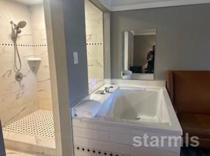 932 Poplar Street, South Lake Tahoe, CA 96150 Photo