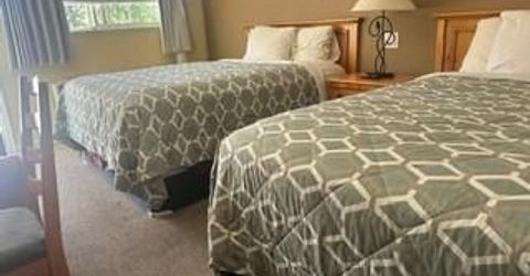932 Poplar Street, South Lake Tahoe, CA 96150 Photo