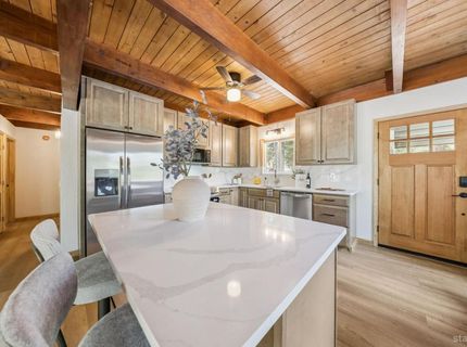 1729 Inca Way, South Lake Tahoe, CA 96150 Photo