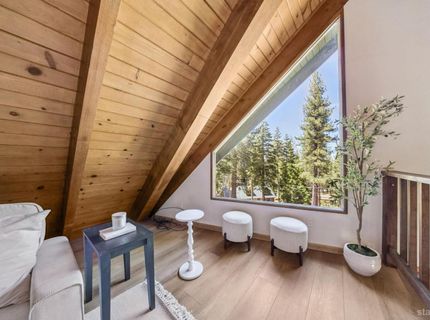 1729 Inca Way, South Lake Tahoe, CA 96150 Photo