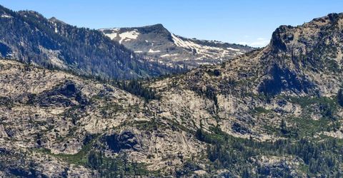 1729 Inca Way, South Lake Tahoe, CA 96150 Photo