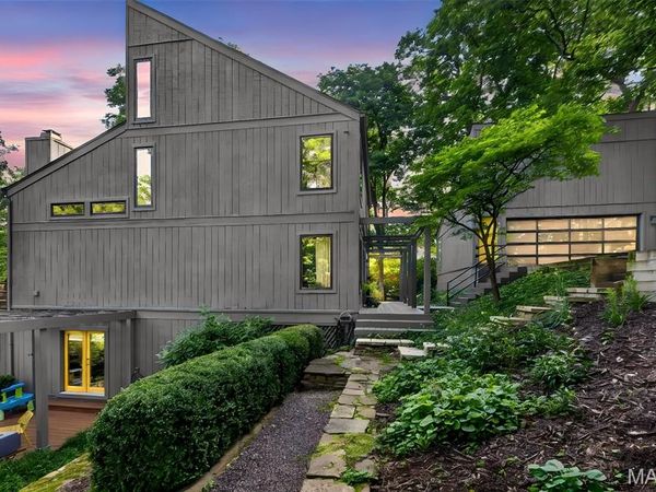11333 Cragwold Road , St Louis, MO 63122