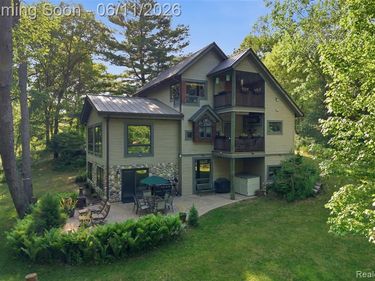 308 Nuthatch Road, Ortonville Vlg, MI 48462