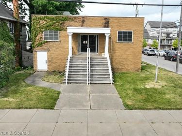 1170 Mason Street, Dearborn, MI 48124