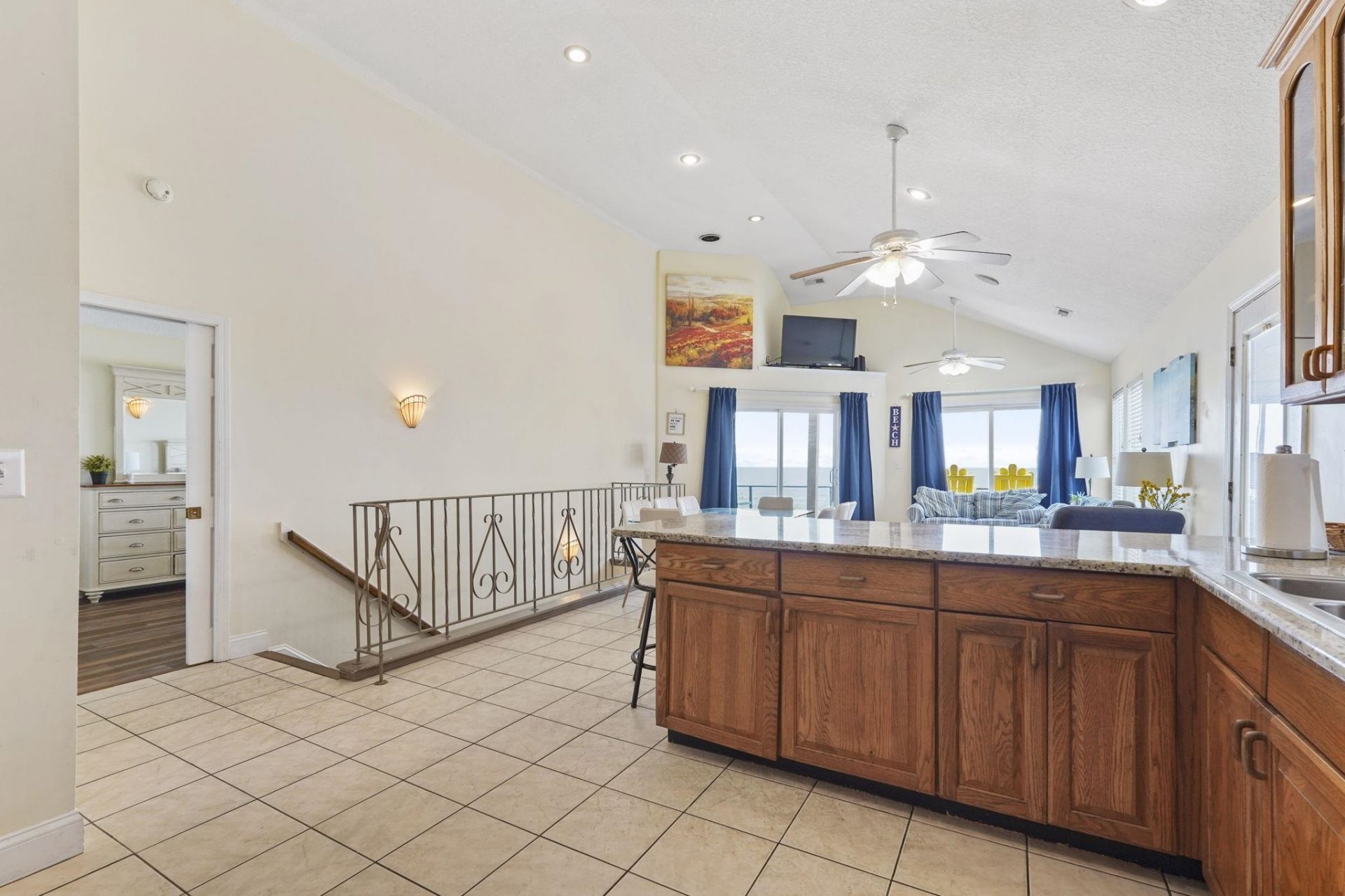 6001 S Kings Hwy. Photo 23