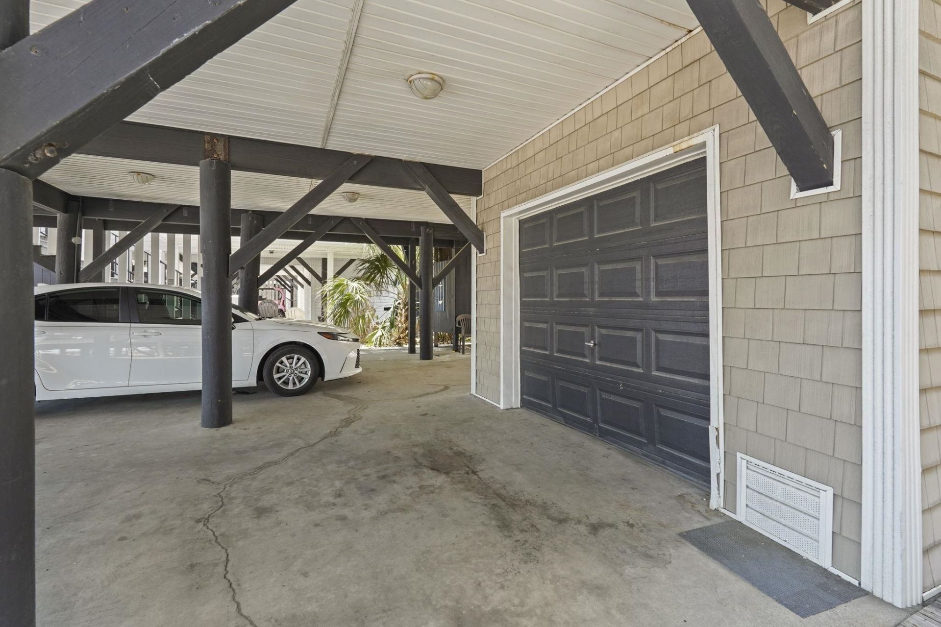 6001 S Kings Hwy. Photo 42