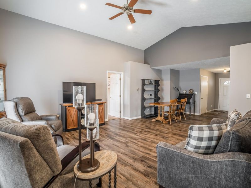 277 W Pinehurst Street, Sidney, OH 45365 Photo 9