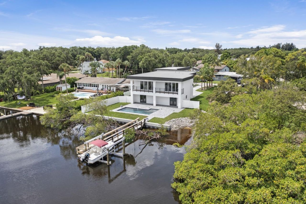 711 Tropical Drive , Bradenton, FL 34208 Photo
