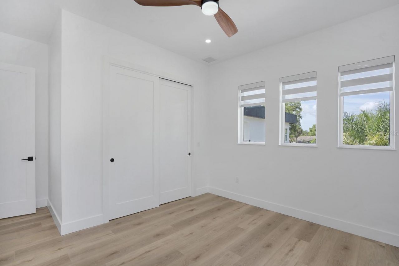 711 Tropical Drive , Bradenton, FL 34208 Photo