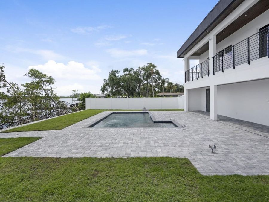 Property Image 46