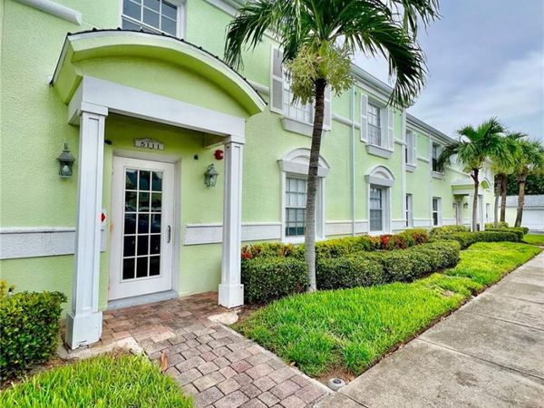 5111 COQUINA KEY DRIVE SE, Unit A, ST PETERSBURG, FL 33705