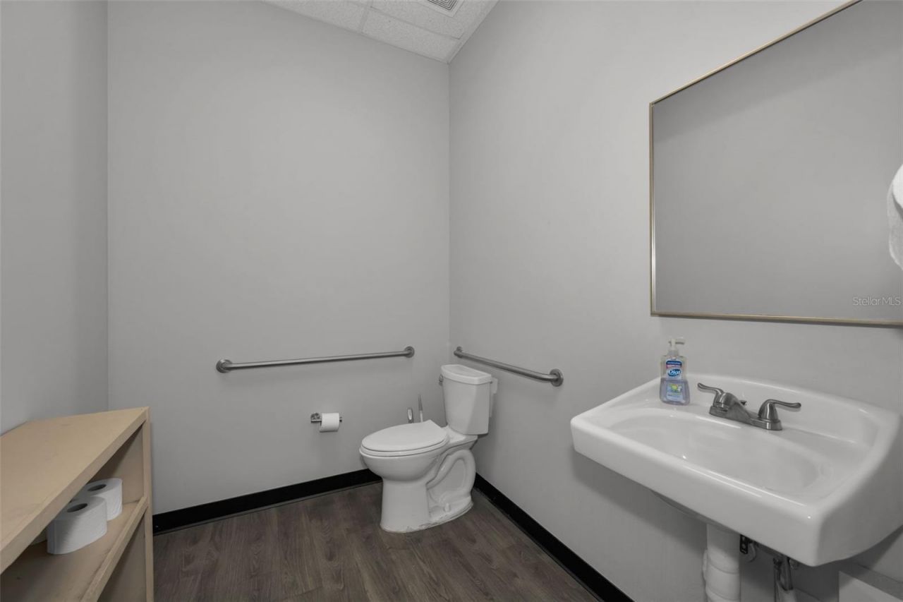 6581 Seminole Boulevard, Seminole, FL 33772 Photo